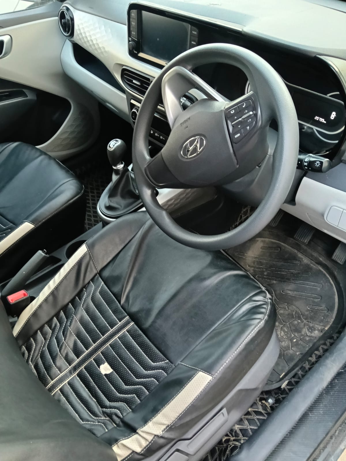 Hyundai i10 Sports image 4